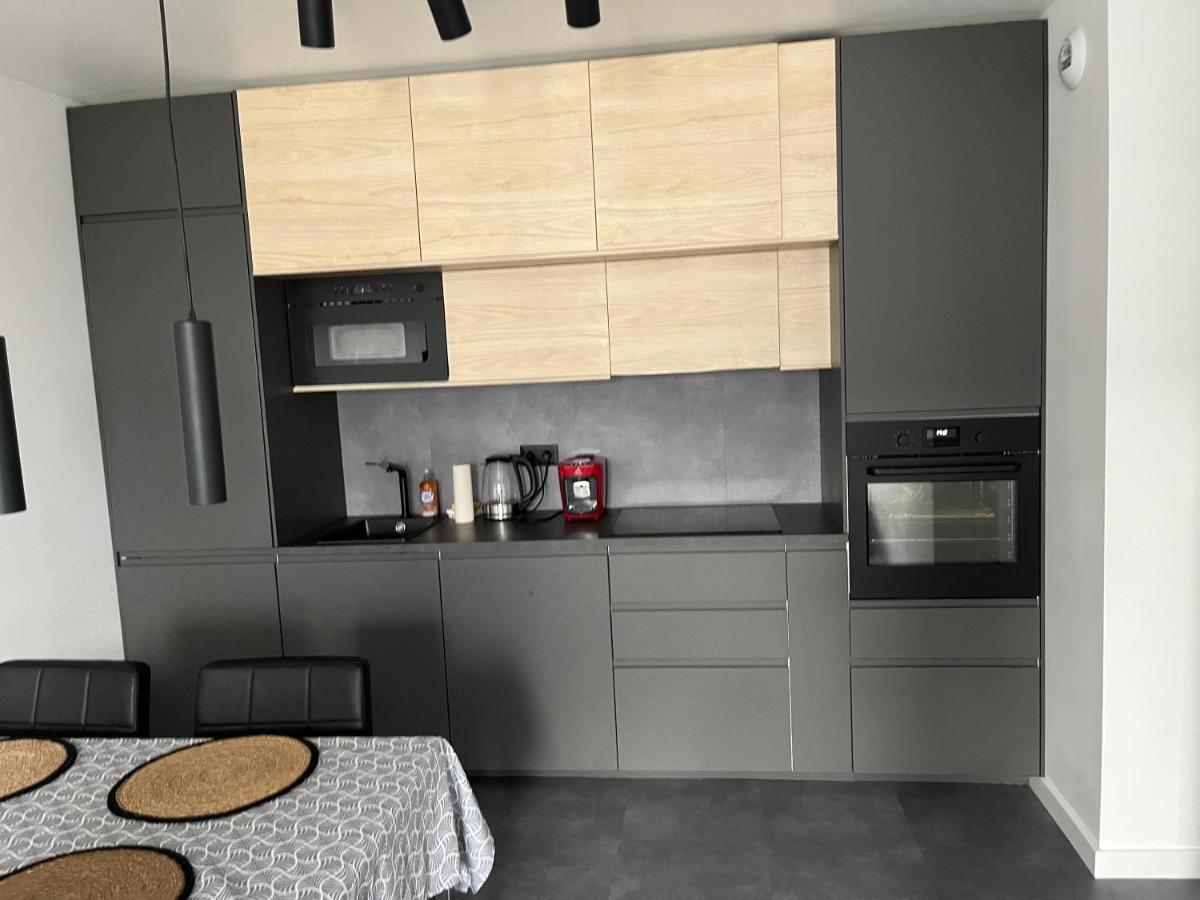 Apartament Bazantow 26 คาโตวีตเซ ภายนอก รูปภาพ